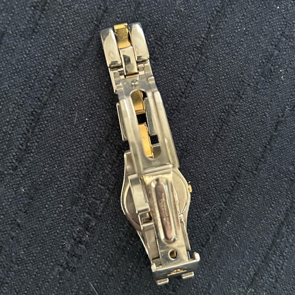 Baum and Mercier Watch - Picture 3 of 6